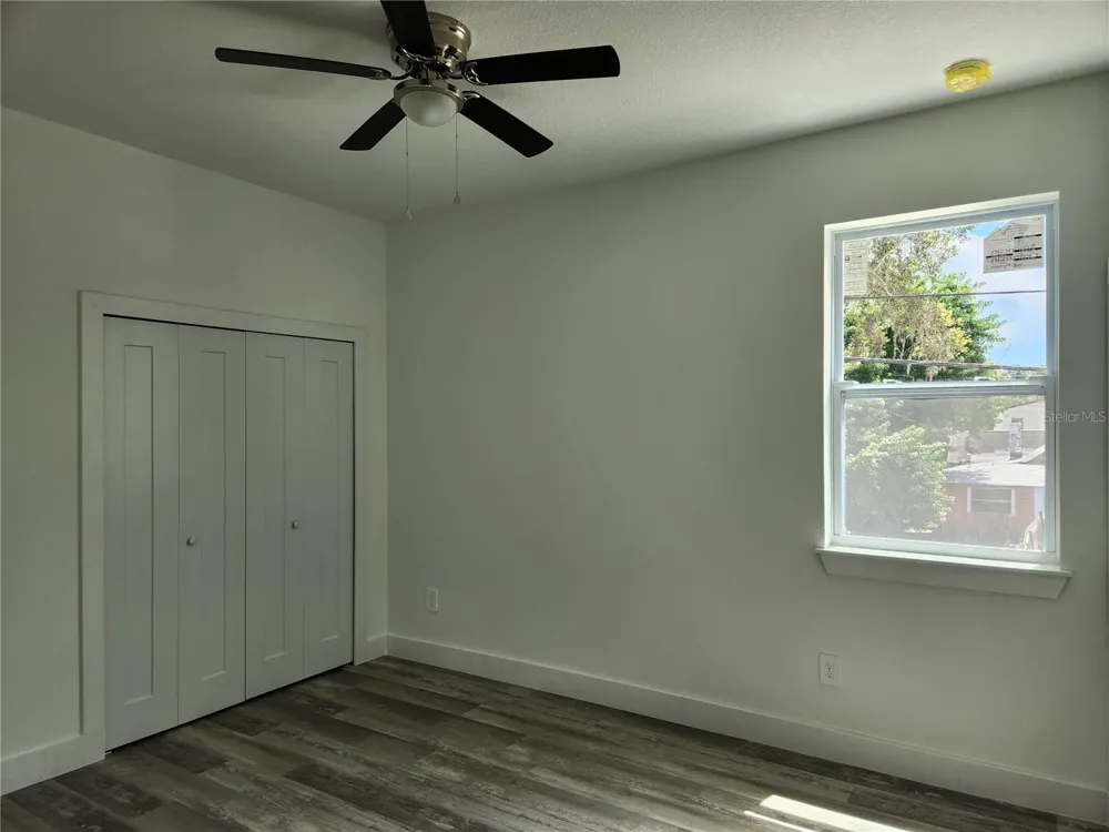 926 11TH AVENUE S St Petersburg, FL 33705