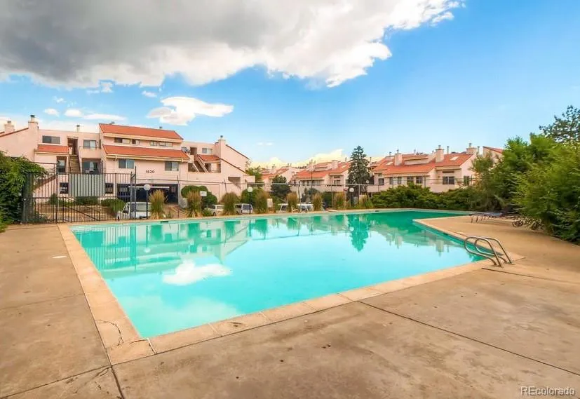 1820 Newland Court #312 Lakewood, CO 80214