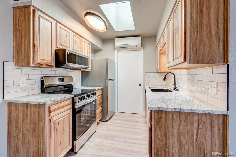 1820 Newland Court #312 Lakewood, CO 80214