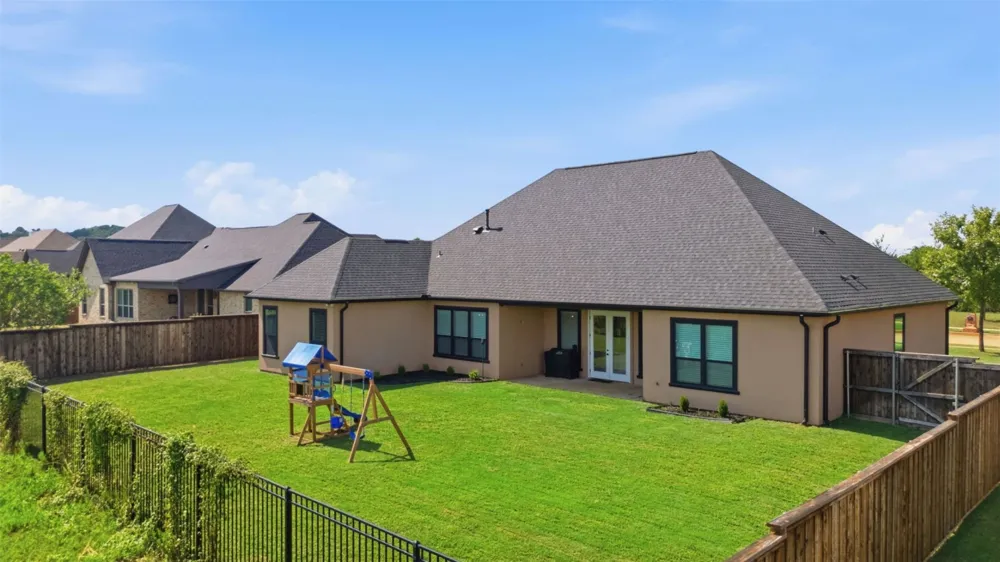 264 Heritage Way Bullard, TX 75757