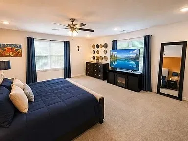 4660 Raleigh Dalton Dallas, TX 75227