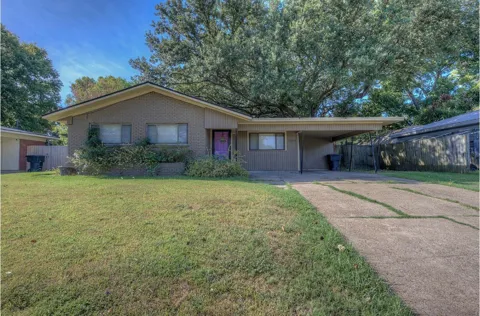 2608 Douglas Drive