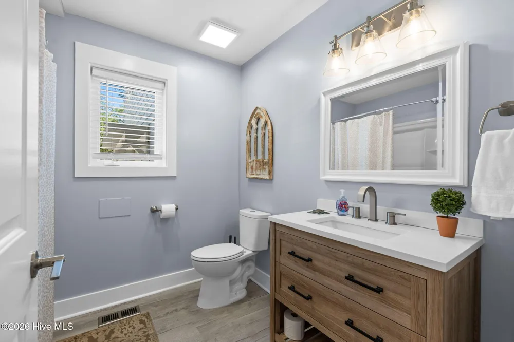 31 Augusta Drive Oak Island, NC 28465