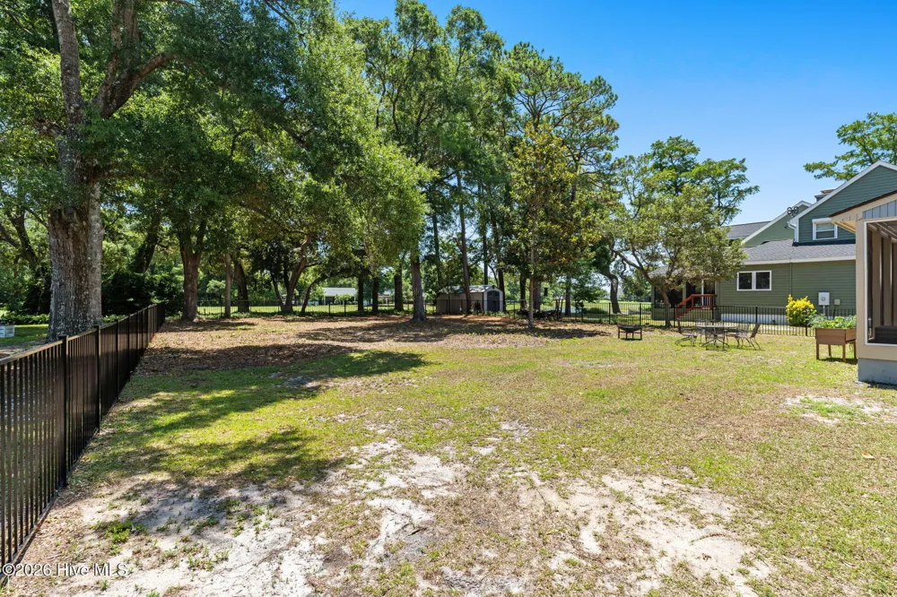 31 Augusta Drive Oak Island, NC 28465
