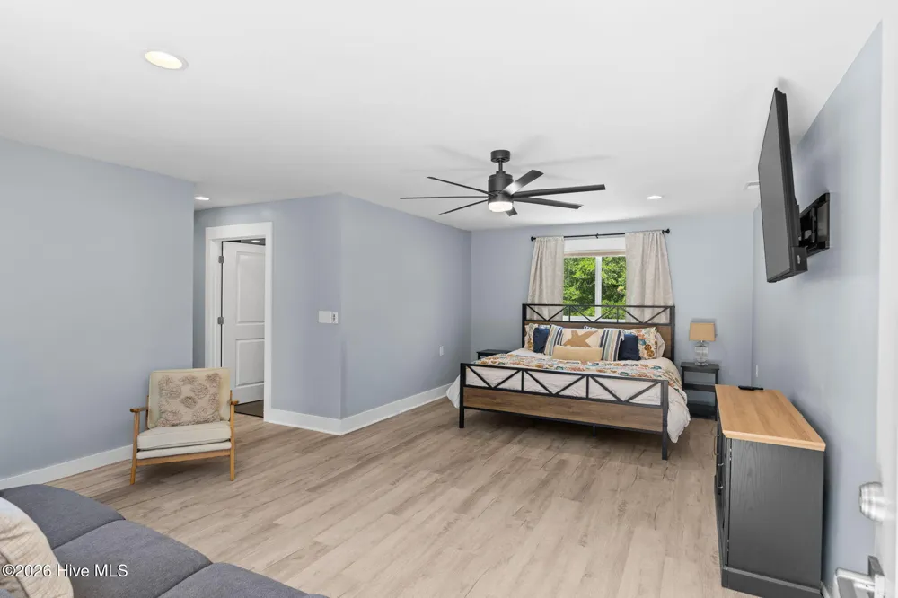 31 Augusta Drive Oak Island, NC 28465