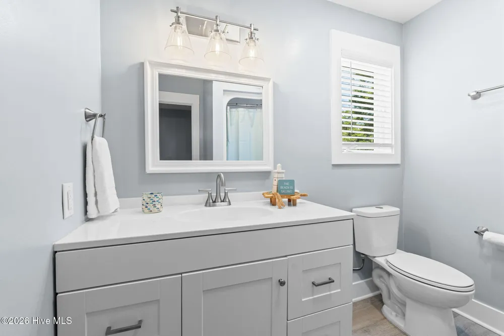 31 Augusta Drive Oak Island, NC 28465