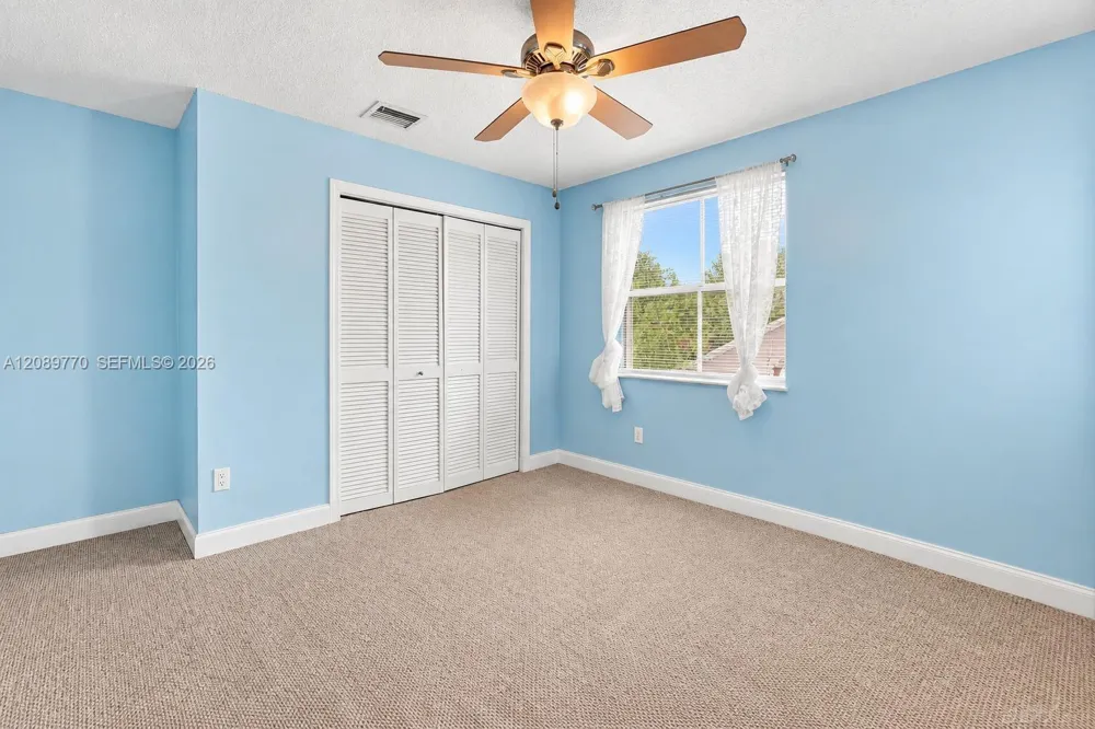 10251 NW 3rd St Pembroke Pines, FL 33026