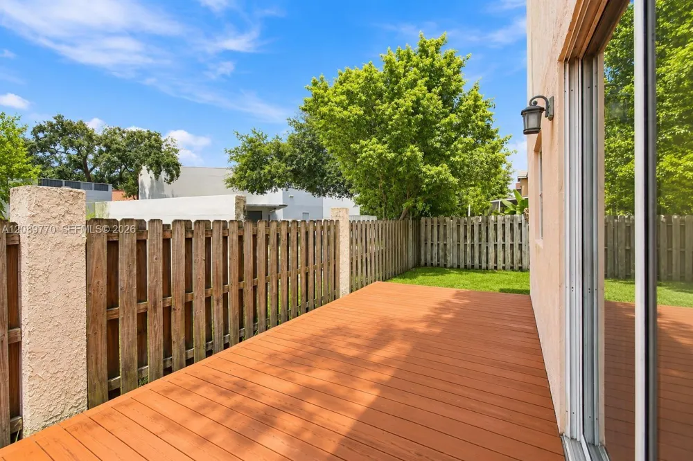 10251 NW 3rd St Pembroke Pines, FL 33026