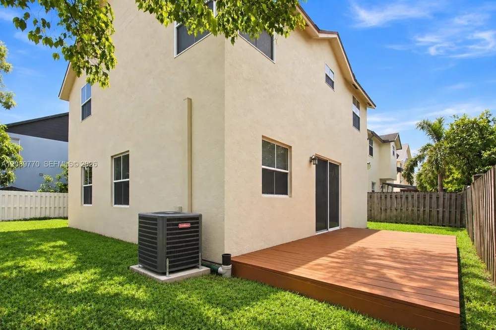 10251 NW 3rd St Pembroke Pines, FL 33026