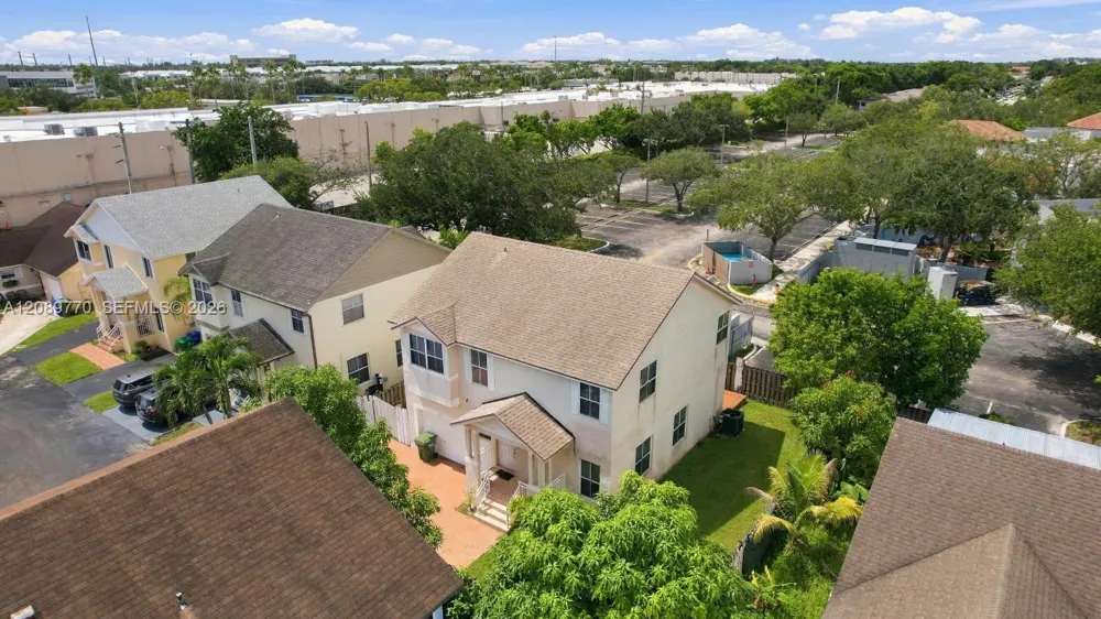 10251 NW 3rd St Pembroke Pines, FL 33026