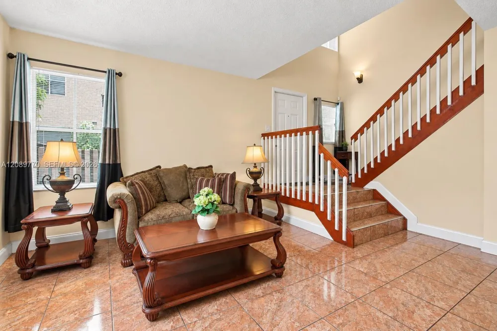 10251 NW 3rd St Pembroke Pines, FL 33026