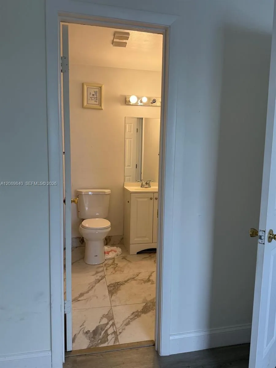 3370 Beau Rivage Dr #3C Pompano Beach, FL 33064