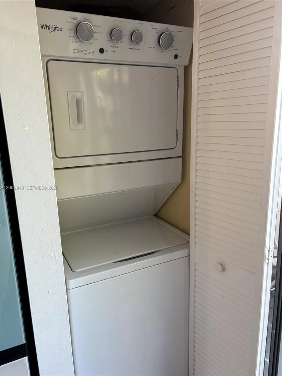 3370 Beau Rivage Dr #3C Pompano Beach, FL 33064