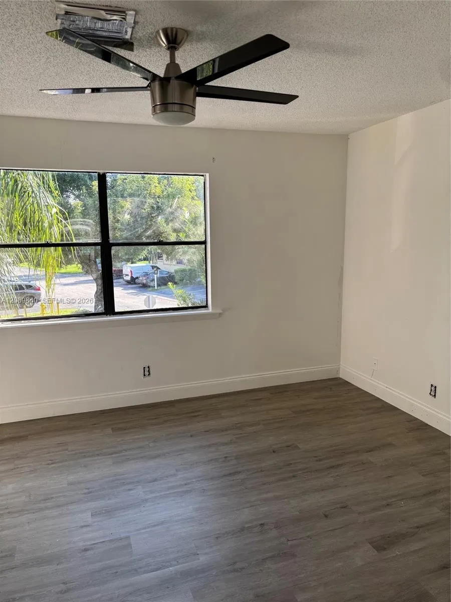 3370 Beau Rivage Dr #3C Pompano Beach, FL 33064