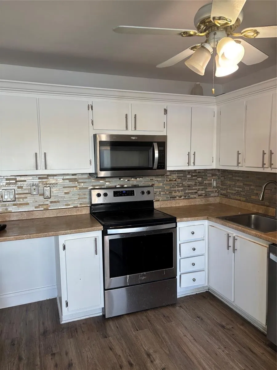 3370 Beau Rivage Dr #3C Pompano Beach, FL 33064