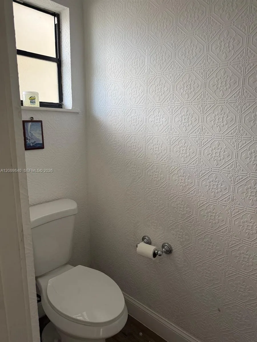 3370 Beau Rivage Dr #3C Pompano Beach, FL 33064