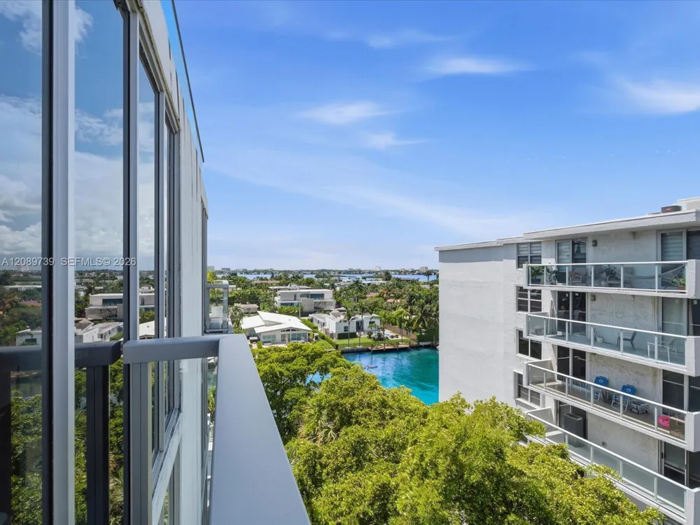 9940 W Bay Harbor Dr #7C-N Bay Harbor Islands, FL 33154