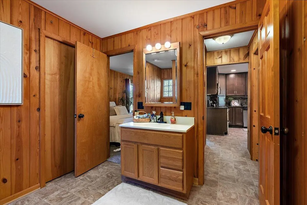 7842 Main Street Newaygo, MI 49337