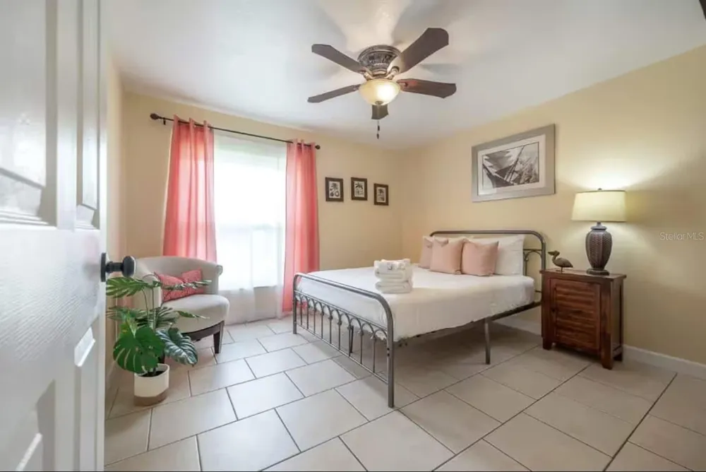 11606 79TH AVENUE Seminole, FL 33772
