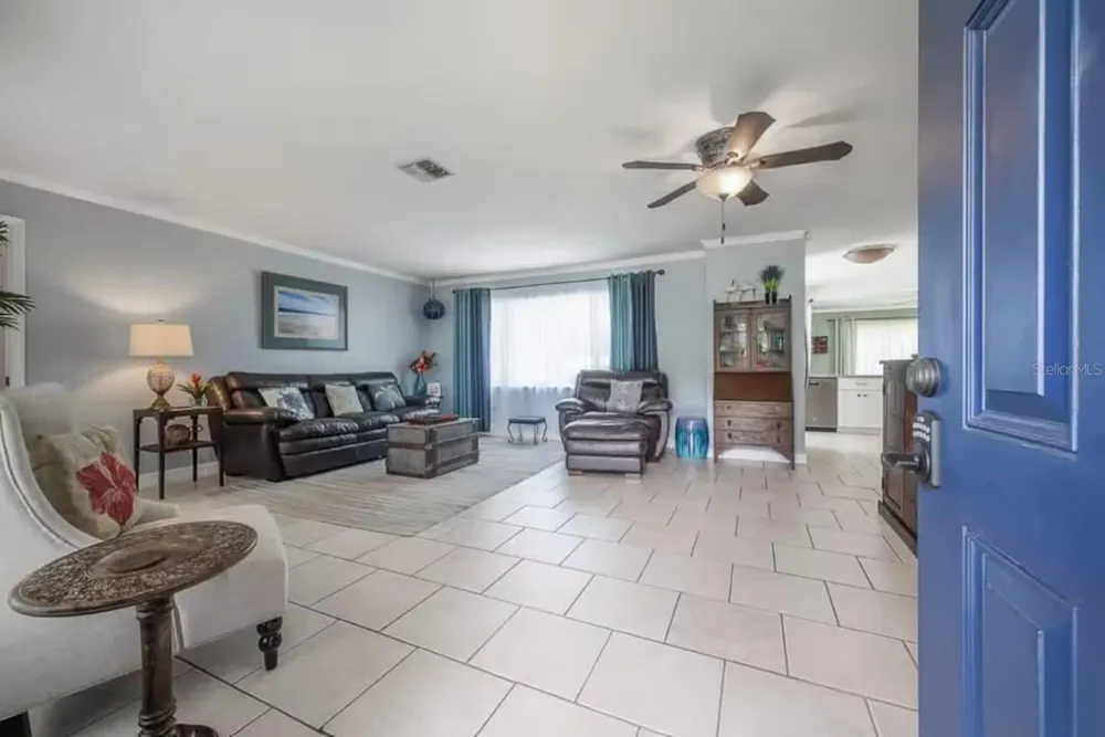 11606 79TH AVENUE Seminole, FL 33772