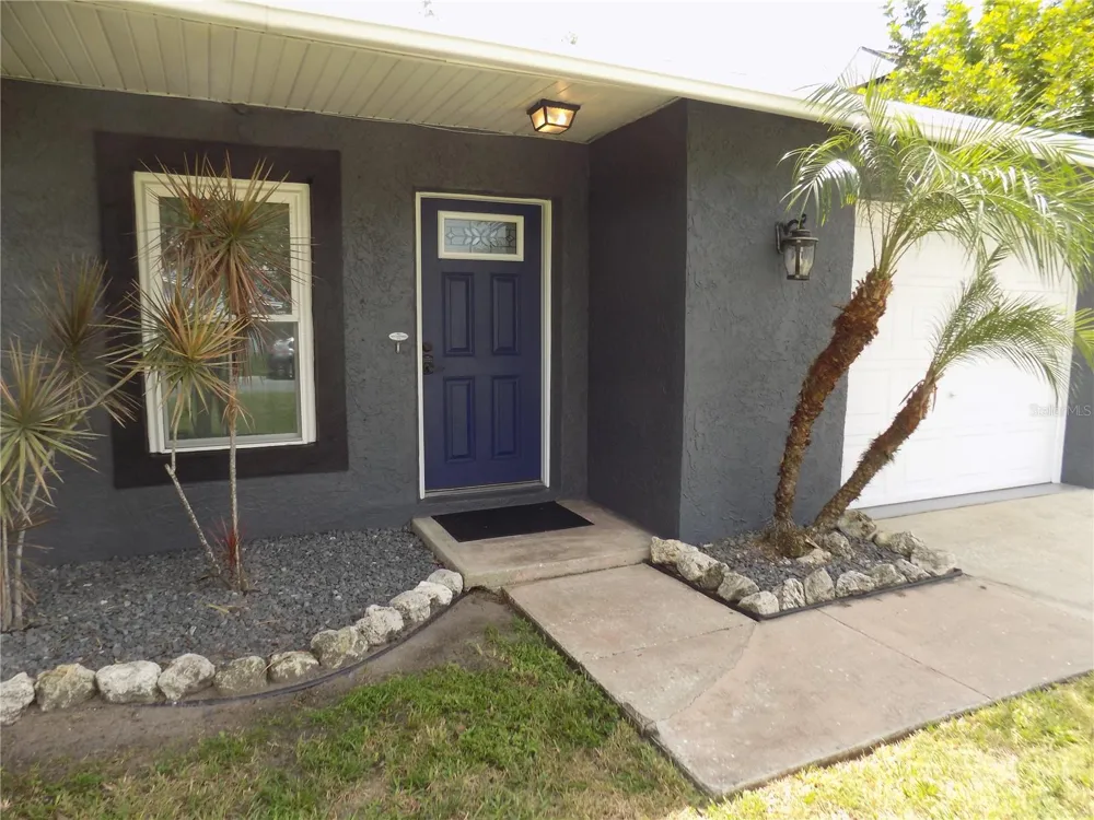 11606 79TH AVENUE Seminole, FL 33772
