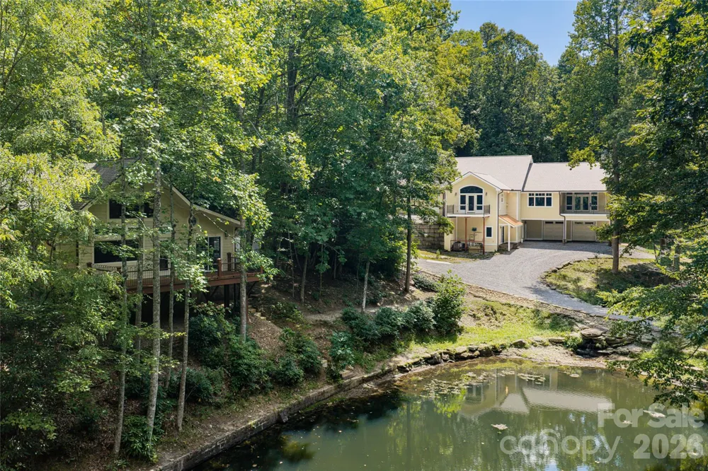 3999 Laurel Park Highway Hendersonville, NC 28739