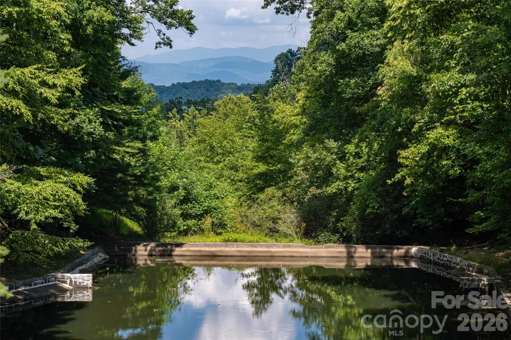 3999 Laurel Park Highway Hendersonville, NC 28739