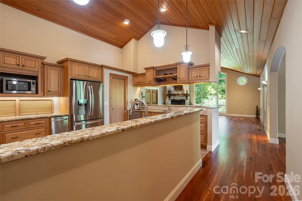 3999 Laurel Park Highway Hendersonville, NC 28739
