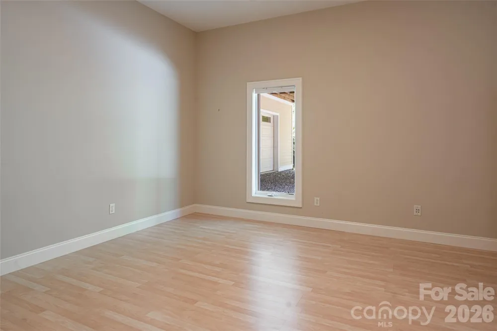 3999 Laurel Park Highway Hendersonville, NC 28739