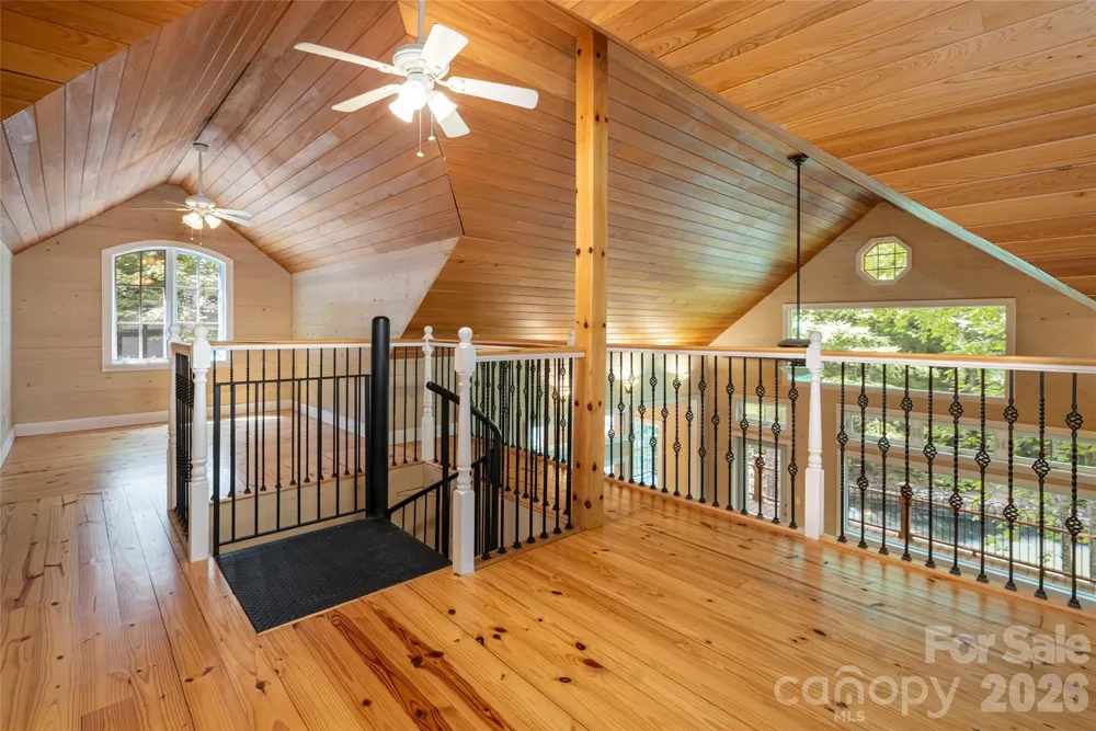 3999 Laurel Park Highway Hendersonville, NC 28739