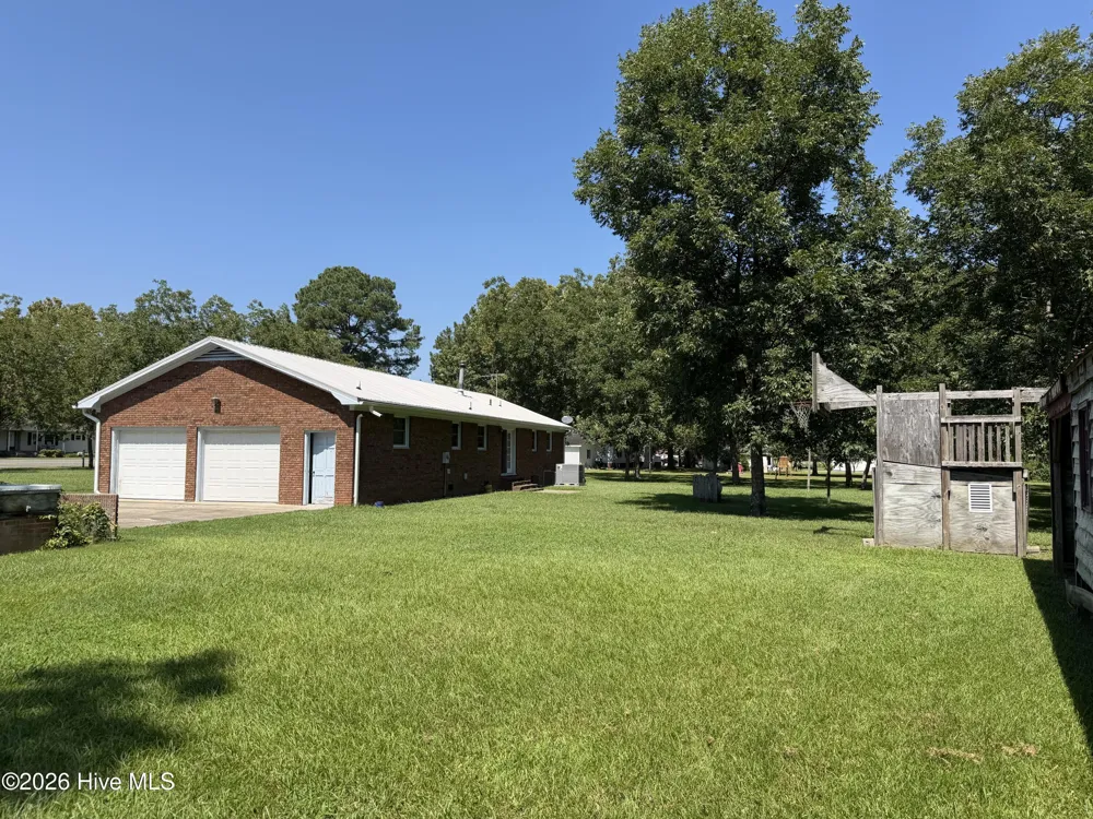 980 Ball Road Washington, NC 27889