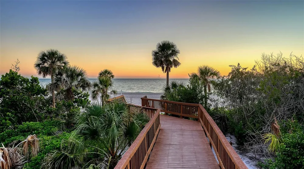 1211 GULF OF MEXICO DRIVE #603 Longboat Key, FL 34228