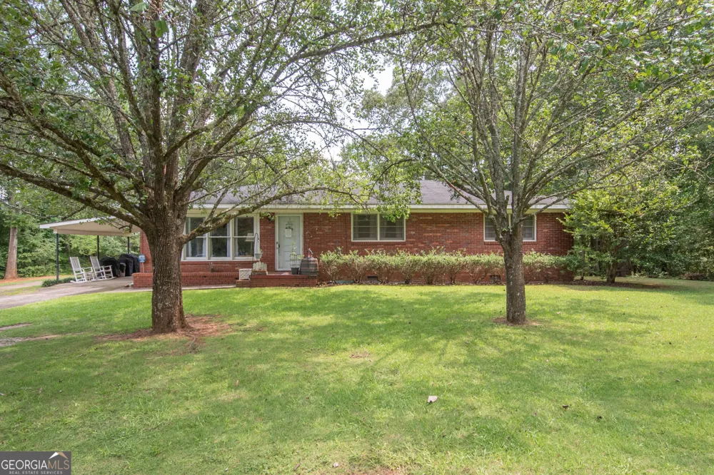 124 Marty LN LaGrange, GA 30240
