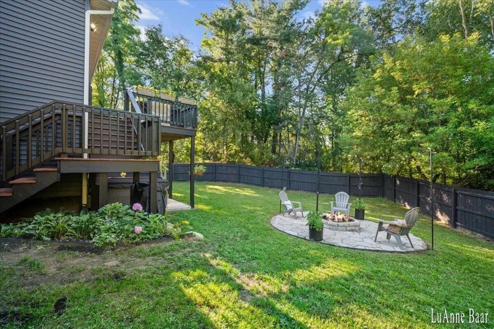 2939 5 Mile Road NE Grand Rapids, MI 49525