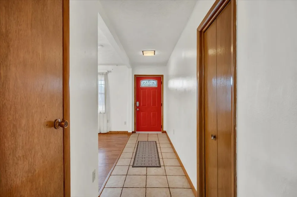 108 W Paul Street Elmore City, OK 73433