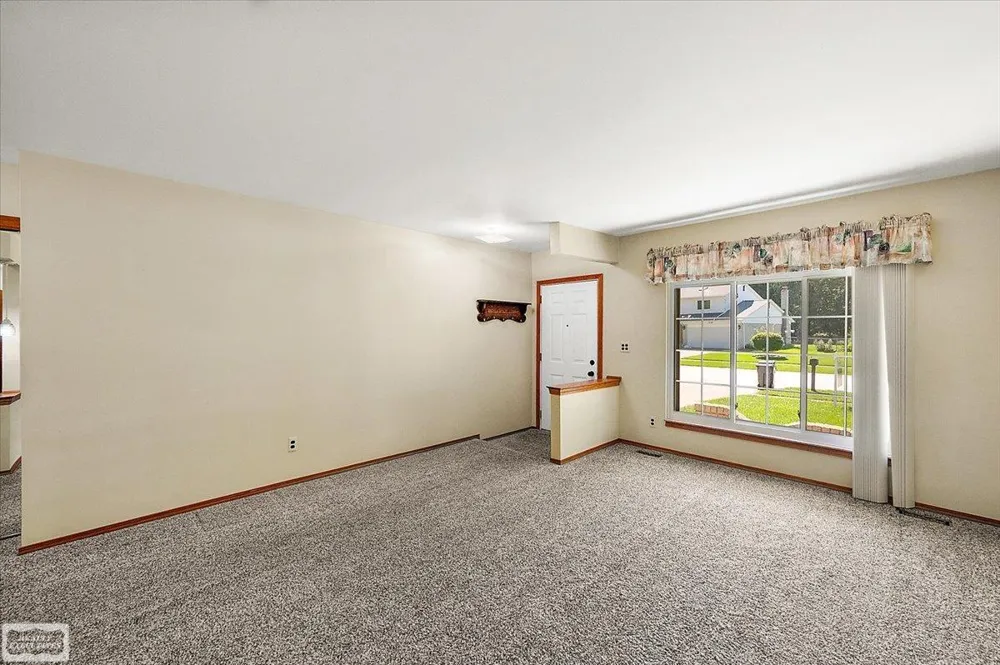 5075 Caraway Drive Sterling Heights City, MI 48314
