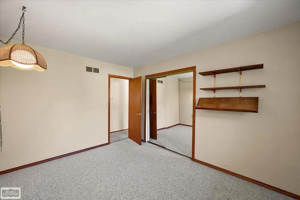 5075 Caraway Drive Sterling Heights City, MI 48314