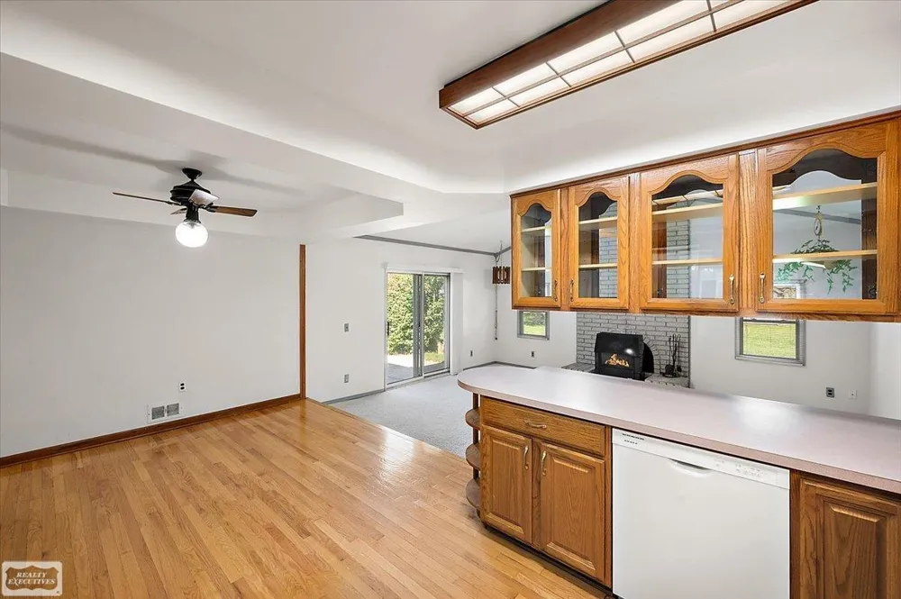 5075 Caraway Drive Sterling Heights City, MI 48314