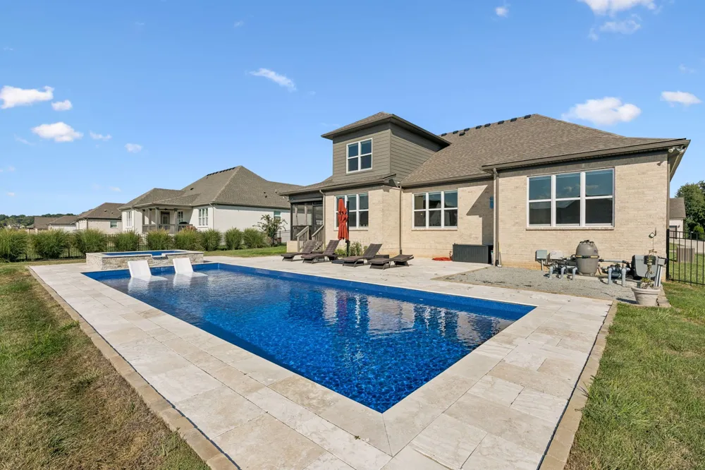 1121 Pretender Way Columbia, TN 38401