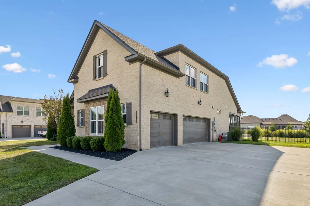 1121 Pretender Way Columbia, TN 38401