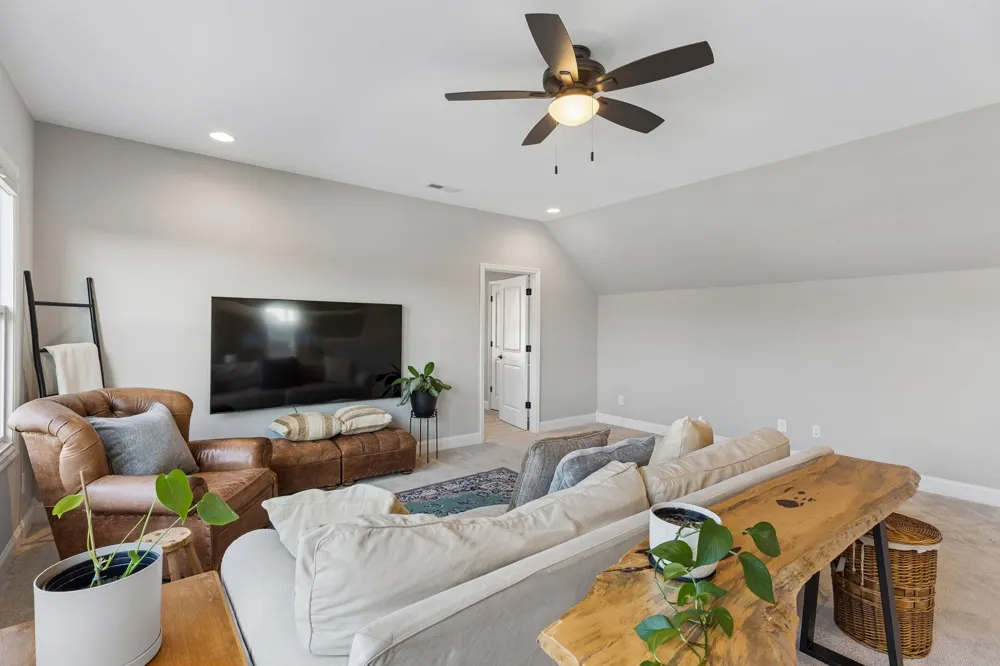 1121 Pretender Way Columbia, TN 38401