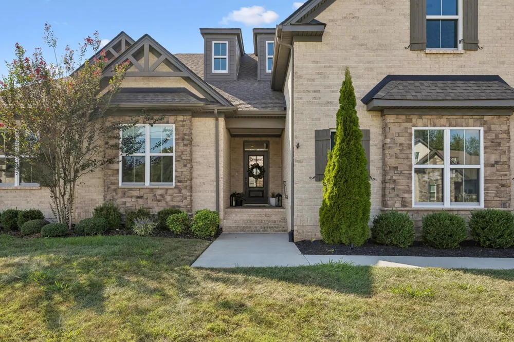 1121 Pretender Way Columbia, TN 38401