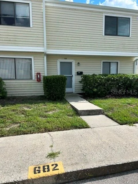 682 LESLIE COURT #682