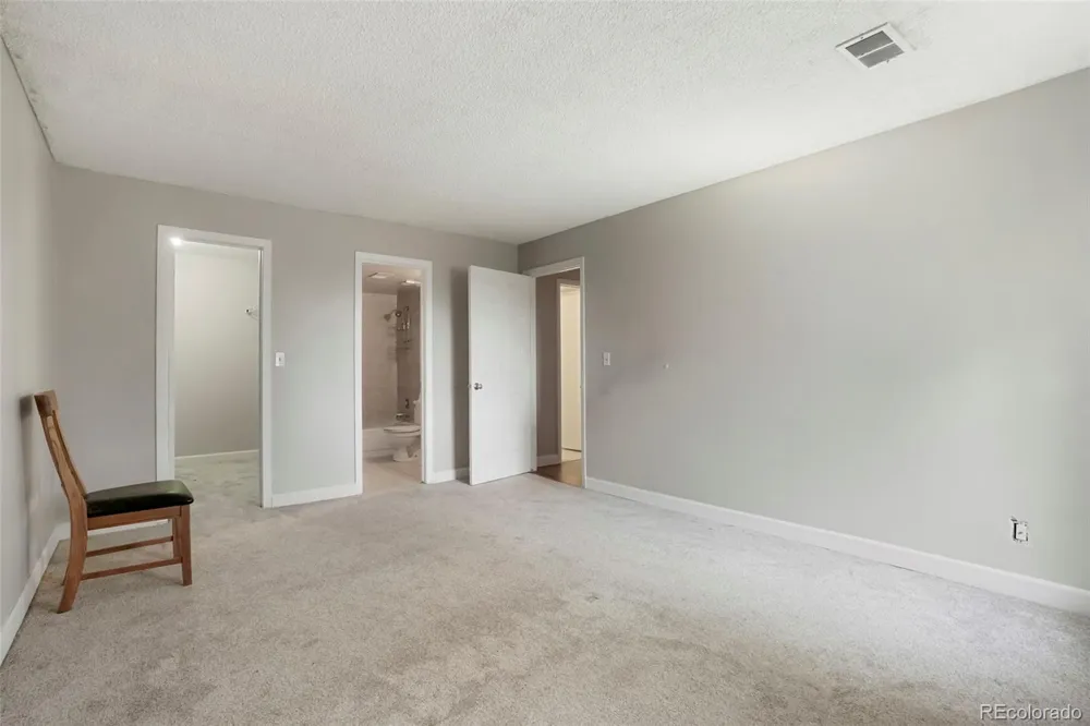 12546 E Cornell Avenue #301 Aurora, CO 80014
