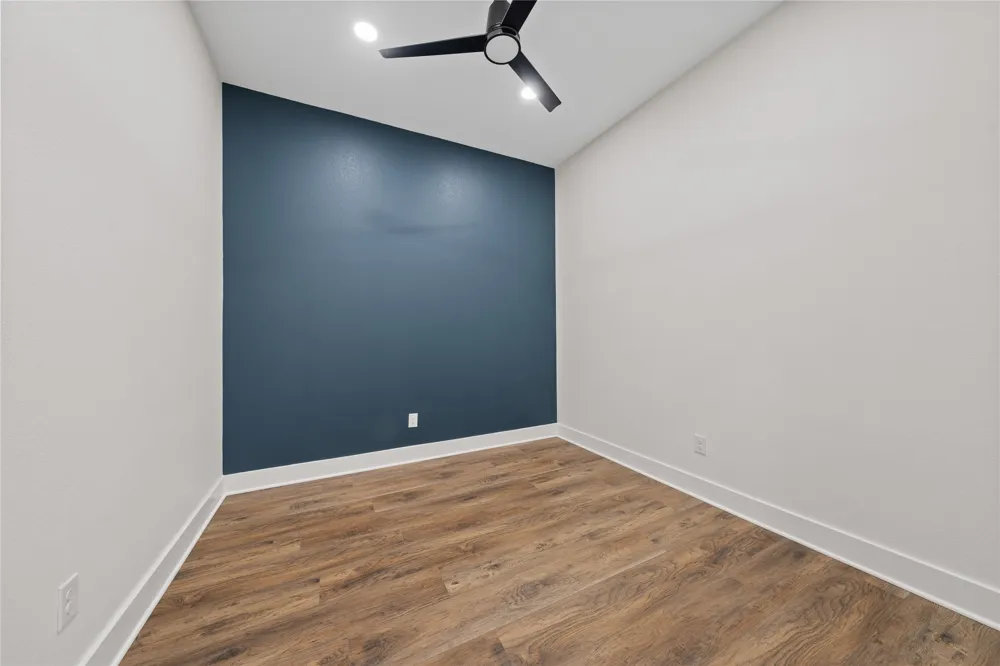 801 E Avenue C Valley Mills, TX 76689