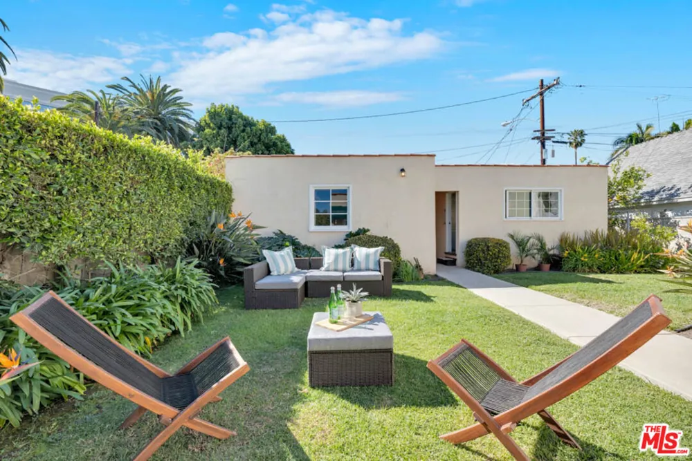 109 Maple Drive Beverly Hills, CA 90210