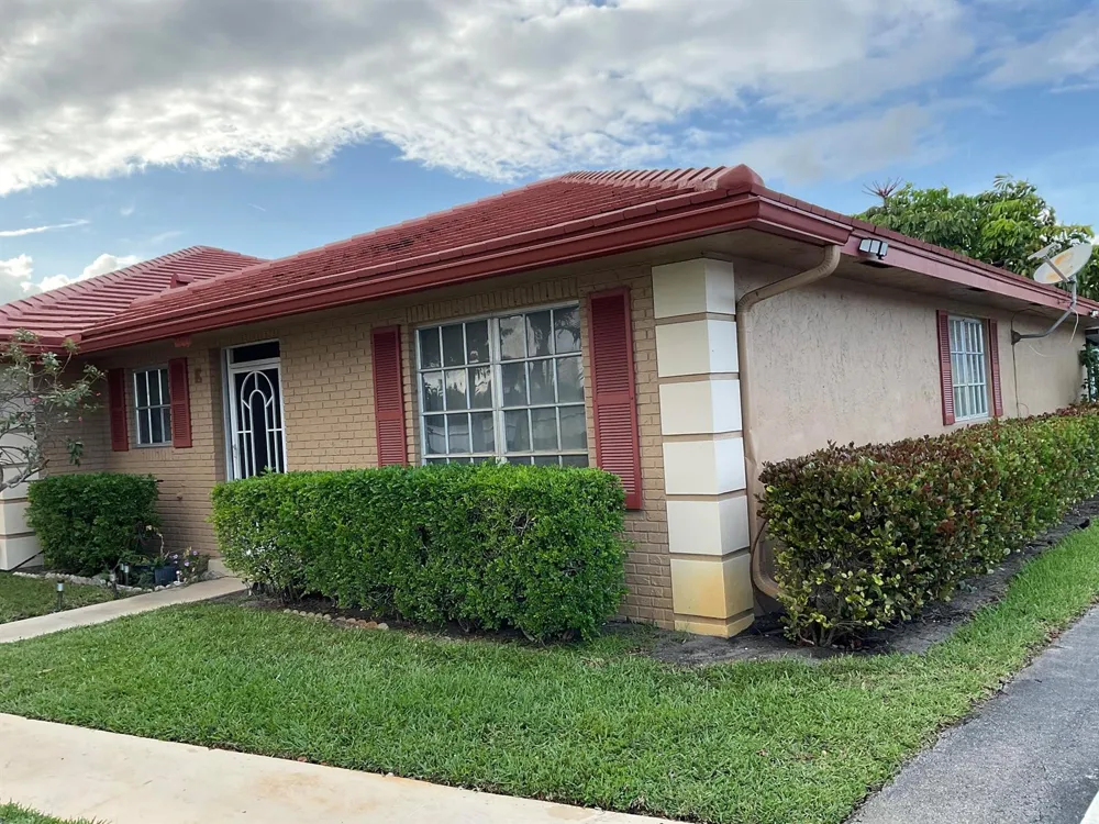 1473 SW 27th Avenue #1e Boynton Beach, FL 33426