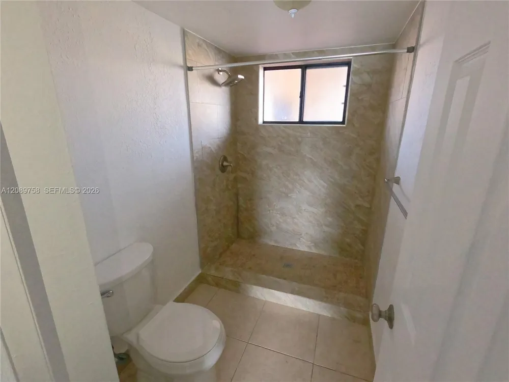 9911 W Okeechobee Rd #1-101 Hialeah Gardens, FL 33016