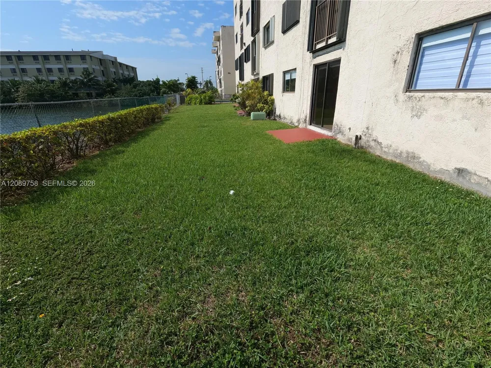 9911 W Okeechobee Rd #1-101 Hialeah Gardens, FL 33016
