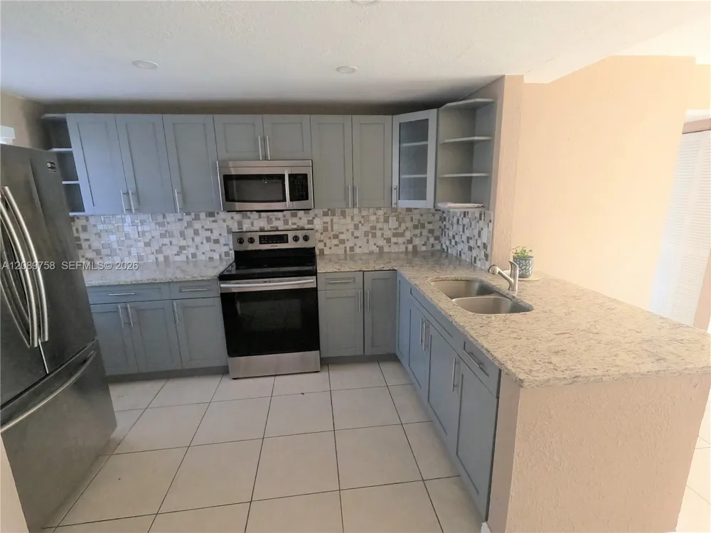 9911 W Okeechobee Rd #1-101 Hialeah Gardens, FL 33016